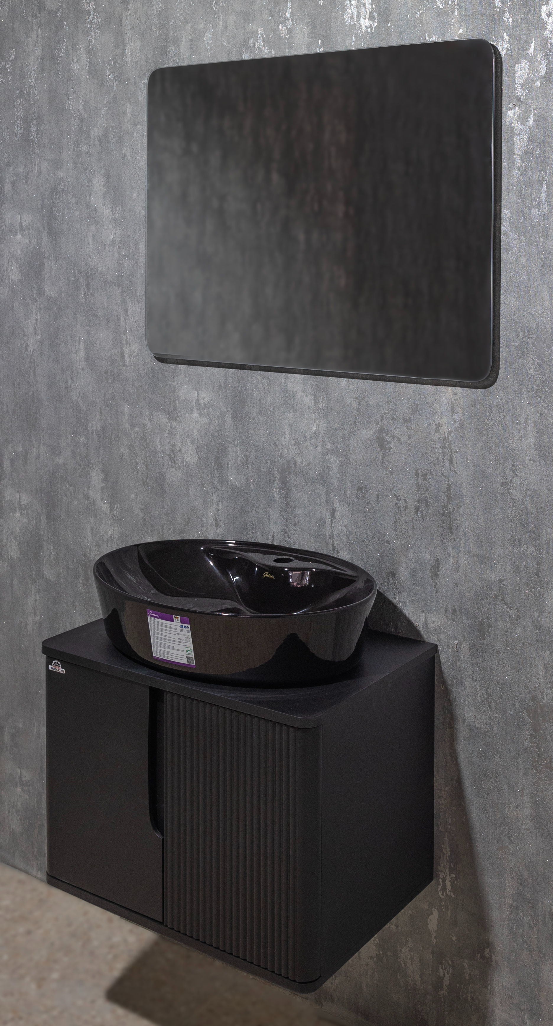 طرح نوید مشکی رو کابینت سنگ هما بیضی مشکی براق سایز 40×60